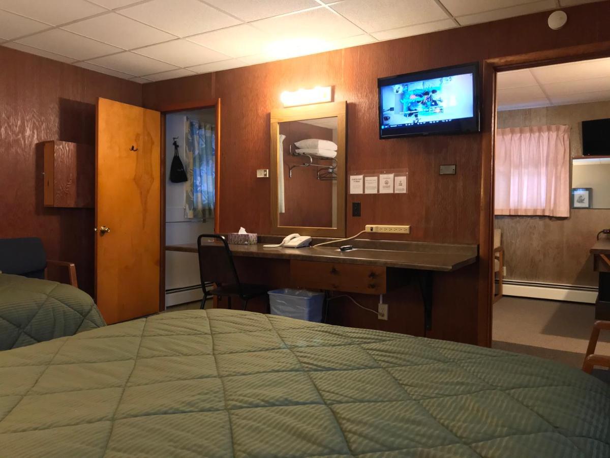 Indianhead Motel Ironwood Extérieur photo